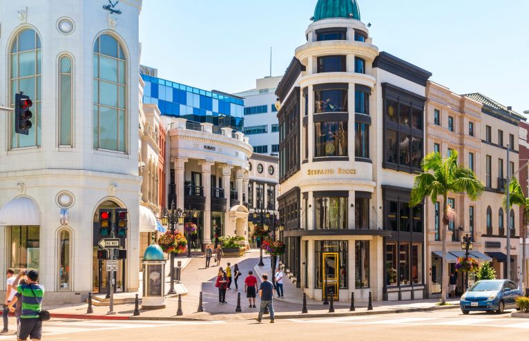 The Department Shopping Guide: Beverly Hills