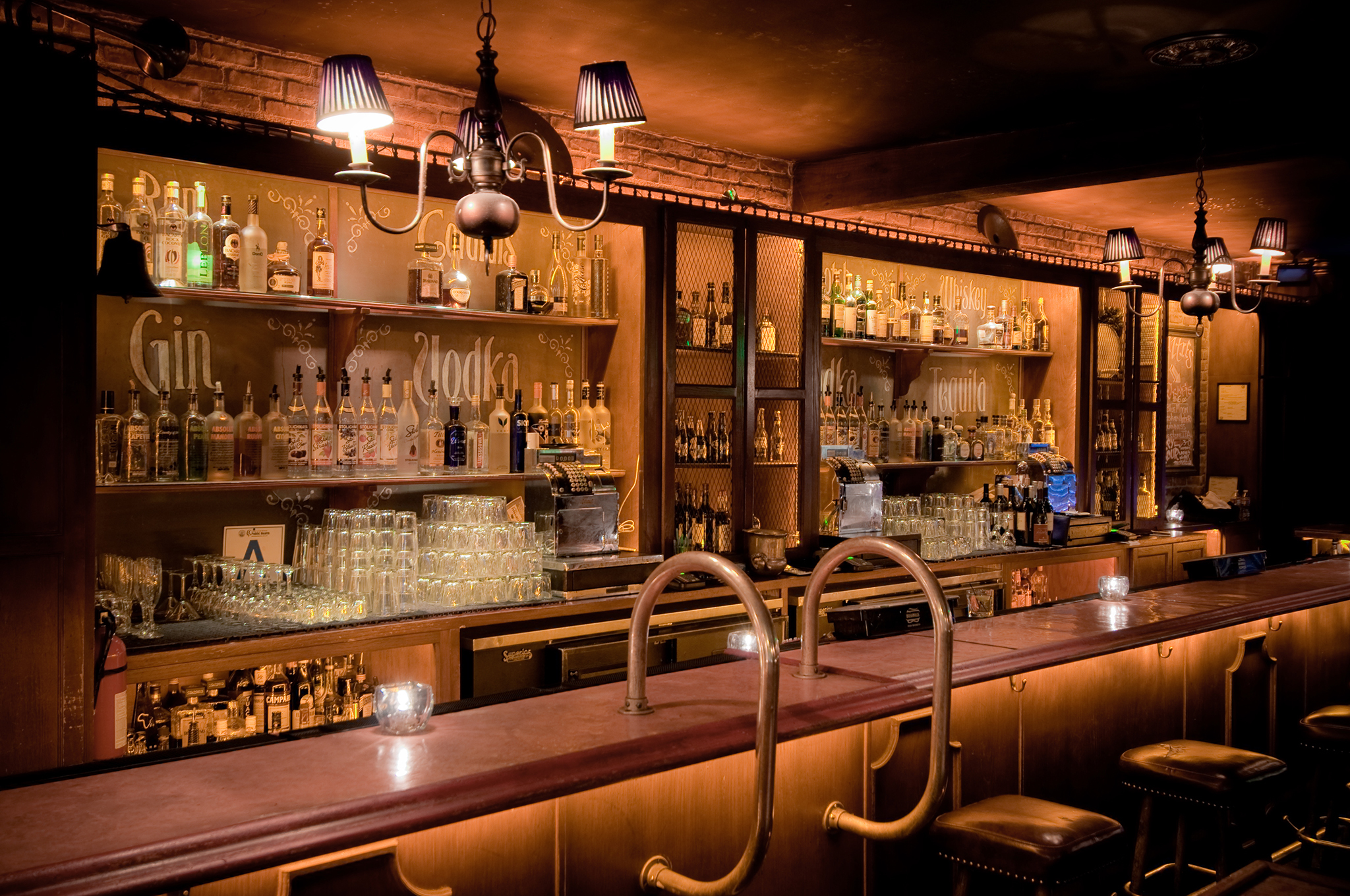 Piano Bar, Los Angeles - A slice of authenticity in amongst Hollywood's plastic bar scene