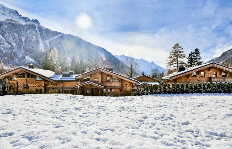 CF in Chamonix: Your 48 hour guide to French Ski Country
