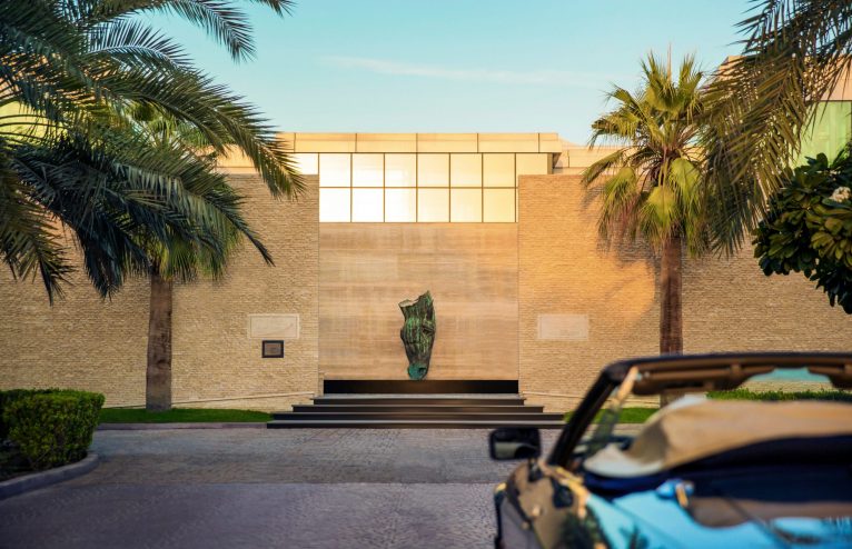 Privacy and Polo Vibes at Dubai’s Desert Palm