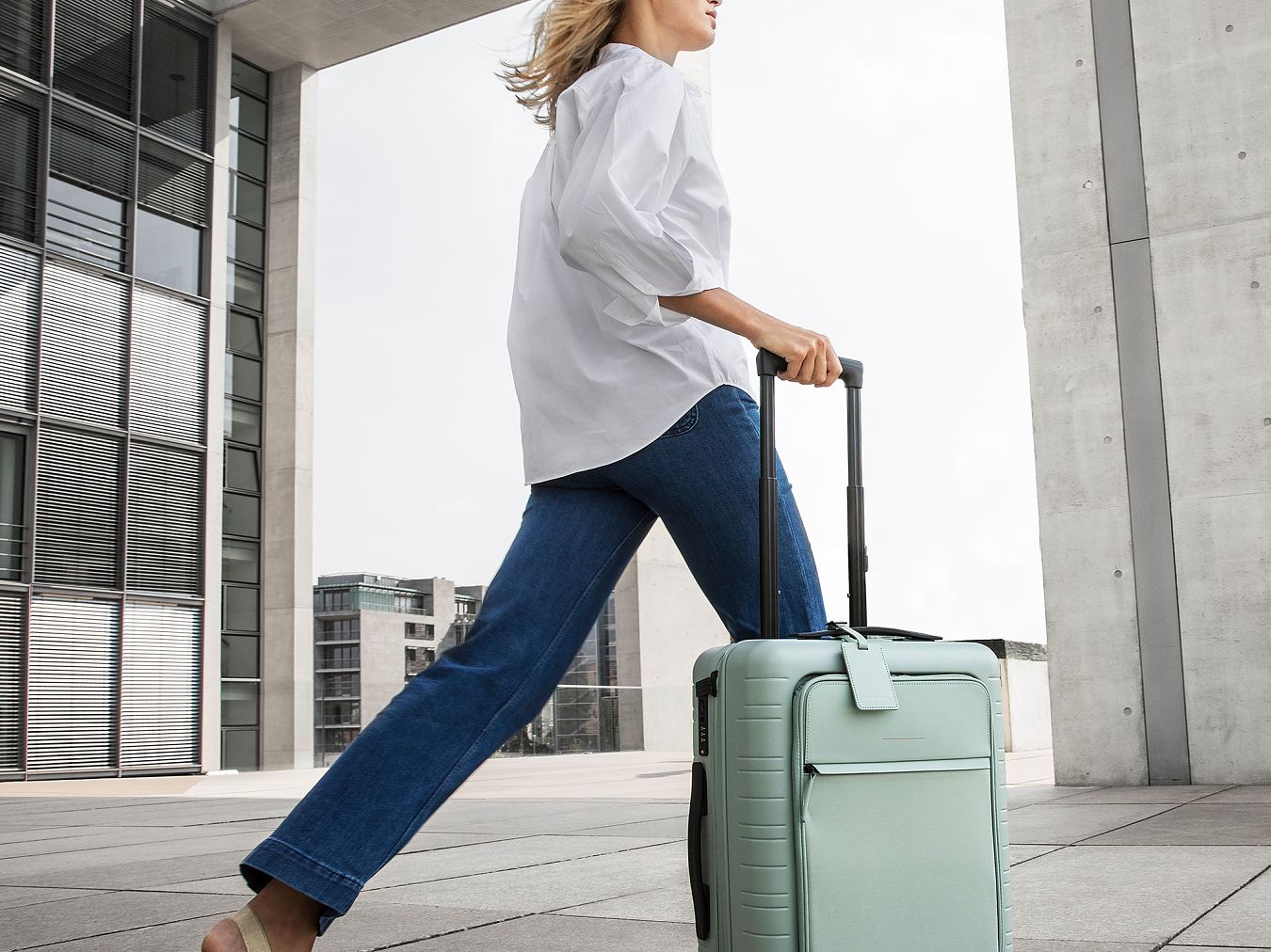 Win A Personal Luggage Set From Horizn Studios | Citizen Femme