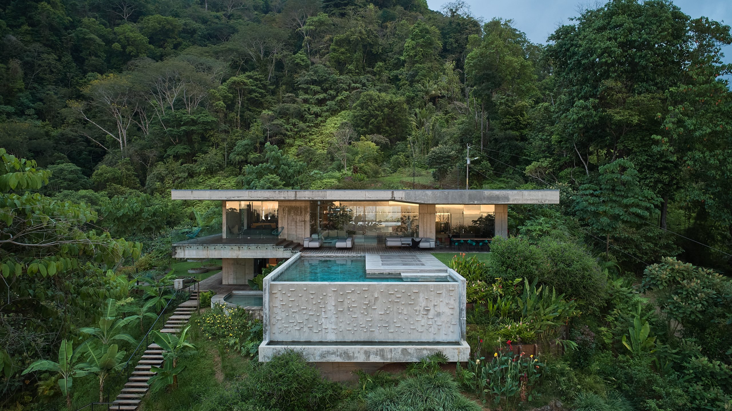 Art Villas: The Most Rock-Star Residence In Costa Rica?
