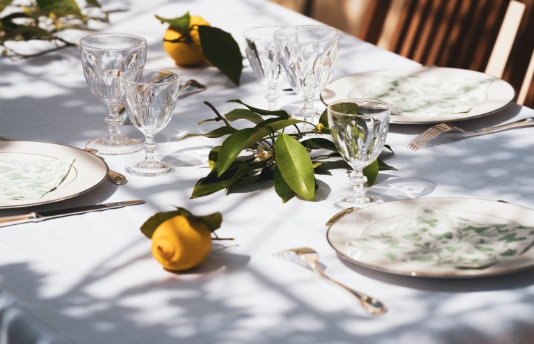 All You Need To Host The Perfect Summer Dinner Party