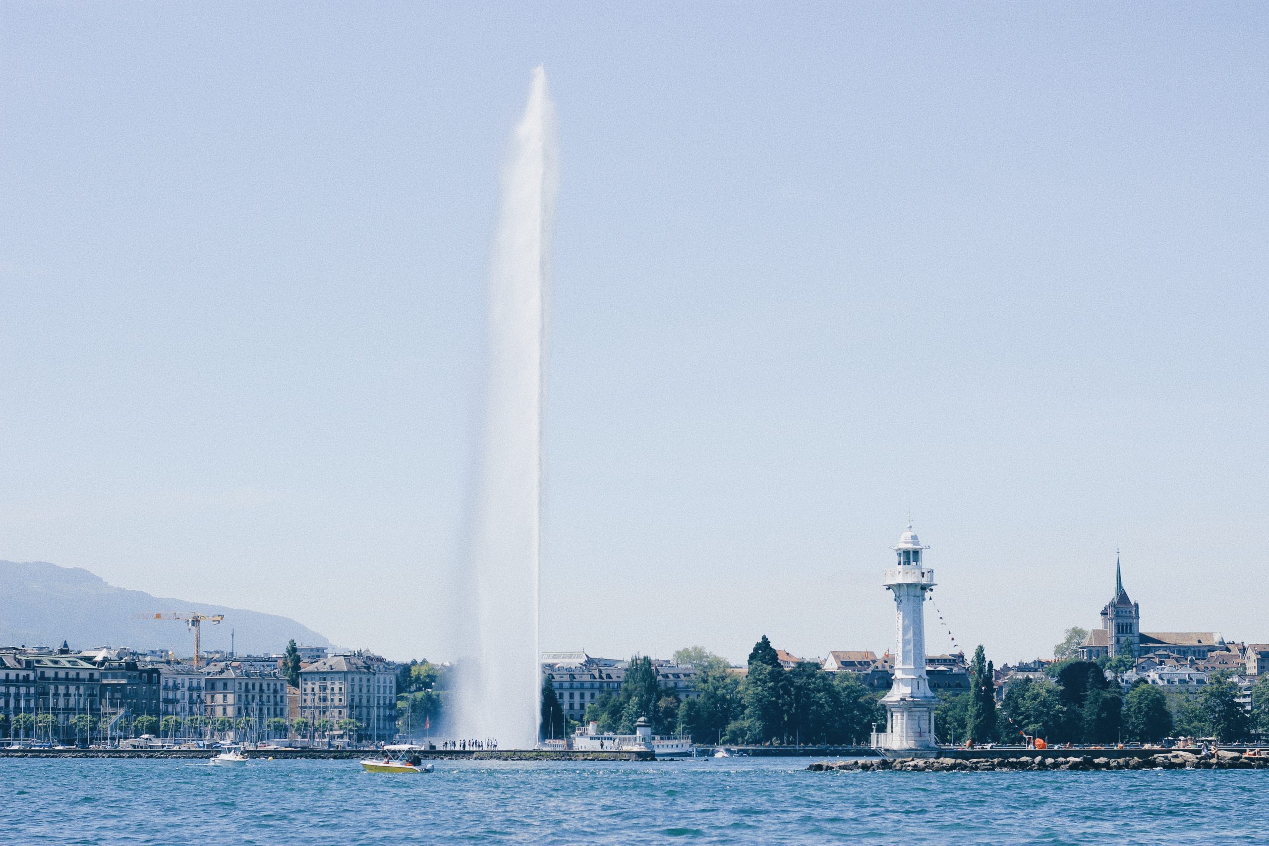 A Pocket Guide To Geneva In The Summer