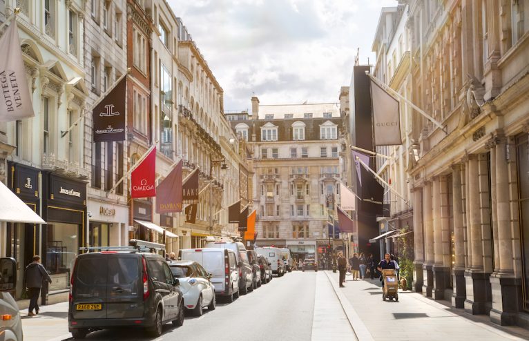 City Shopping Guides: London