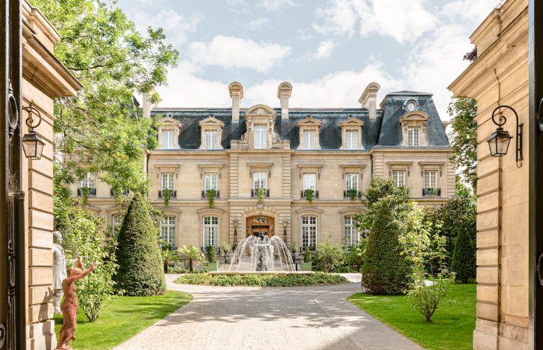 Paris' Only Chateau Hotel, The Perfect Parisian Escape