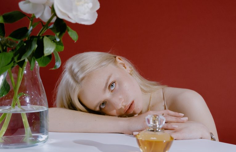 Why Everyone Needs A 'Narcissist Fragrance'